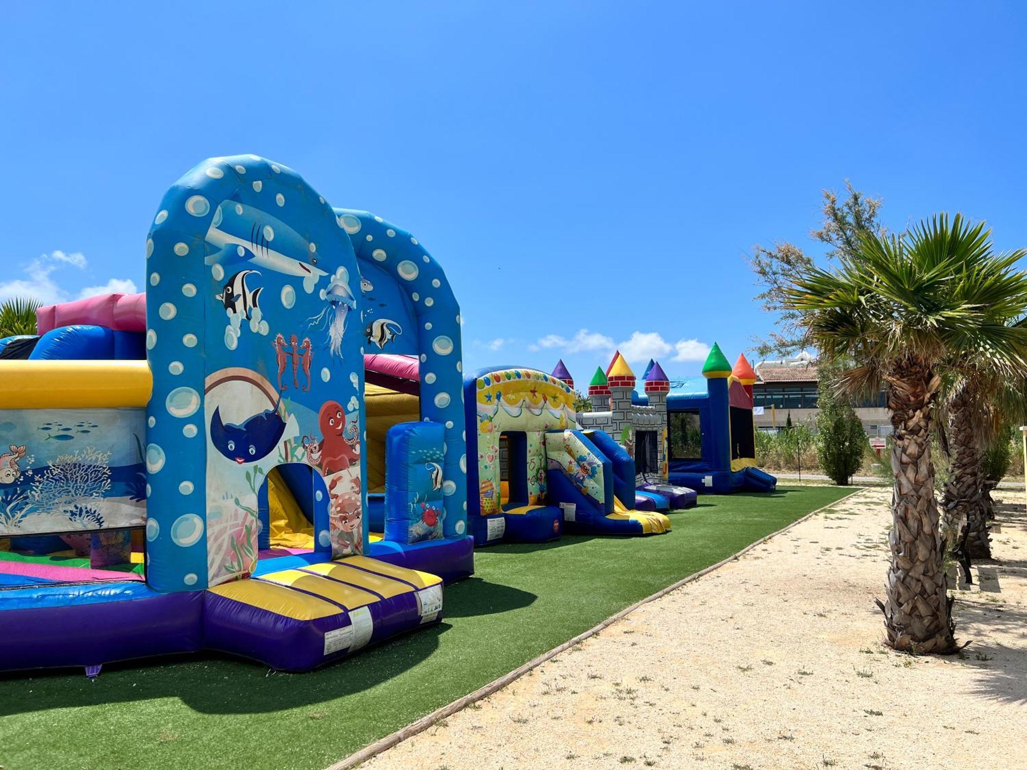 Campsite Mobil Neuf 6 P Climatise A A 200 M De La Dans 4 Etoiles
